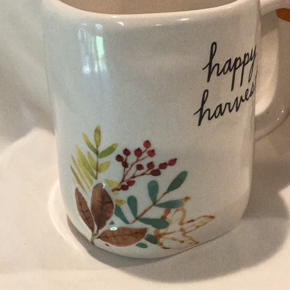 Rae Dunn happy harvest Fall Mug - Picture 3 of 4